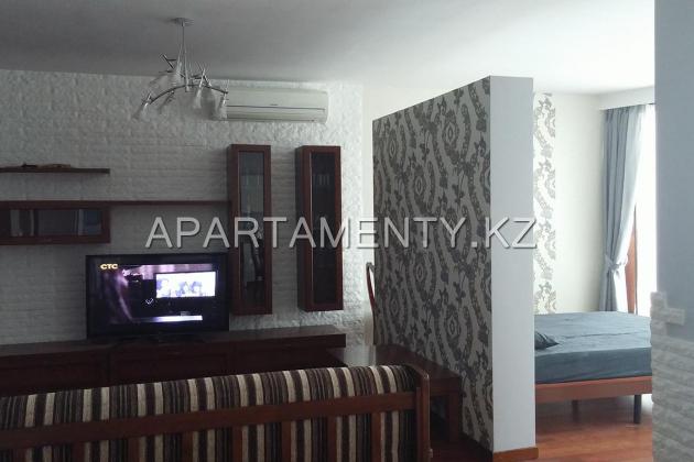 Studio apartment in a good area of the city
