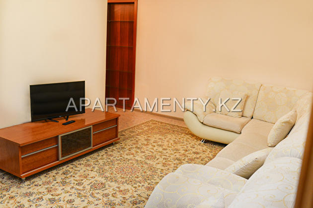 2-room apartment for daily rent, Bulvar Mira