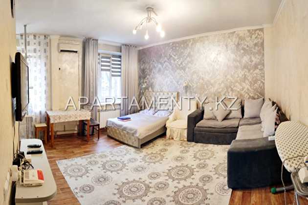 1-room apartment, st. Zheltoksan 78