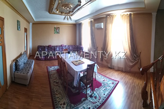 Comfortable cottage for rent in Shymkent