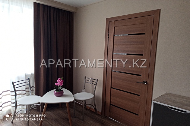 2-room apartment, 38/2 Alikhanov str.