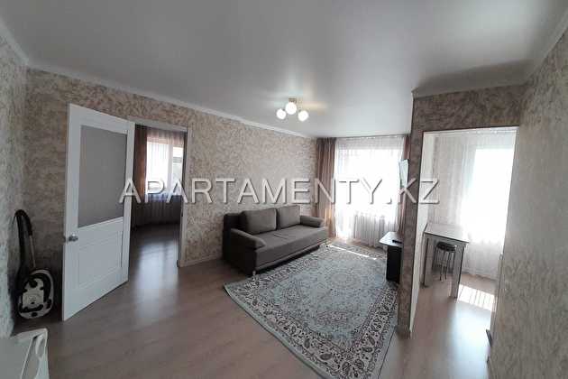 One-bedroom apartment for daily rent in Kostanay