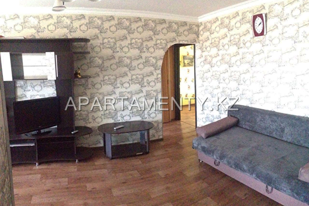 3-room apartment for a day, Karaganda
