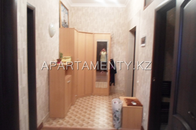 One bedroom apartment for rent, new building, Akta