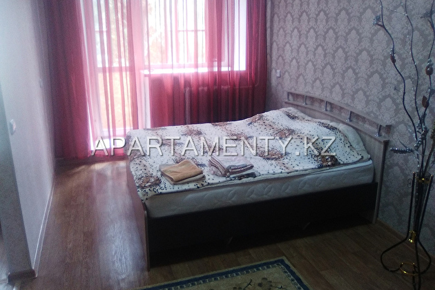 1-room apartment for a day, 15 Temirbayev street