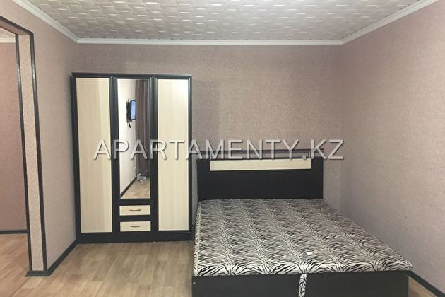 1-roomed apartment by the day, Tolepova 3
