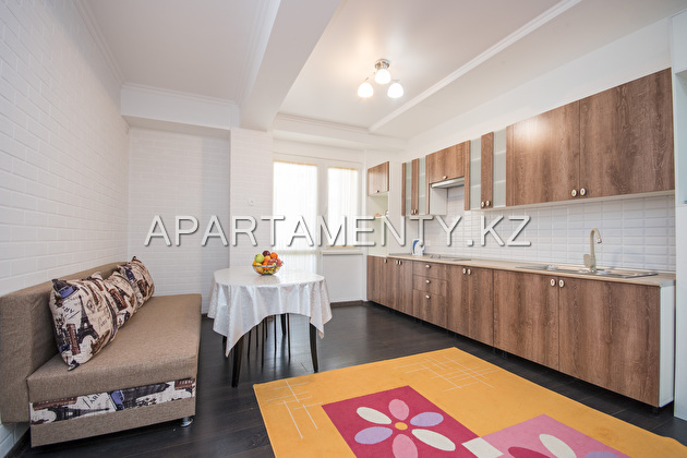 2-room apartment for daily rent, ul. Navoi