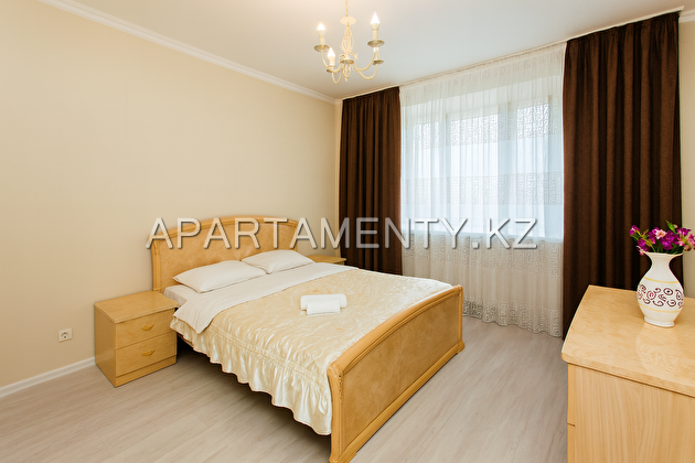 2-room apartment for daily rent, sarayshyk 7/1