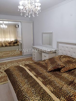 3-room apartment for daily rent, Atyrau