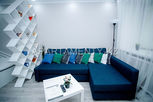 1-room apartment for daily rent, Alikhanov