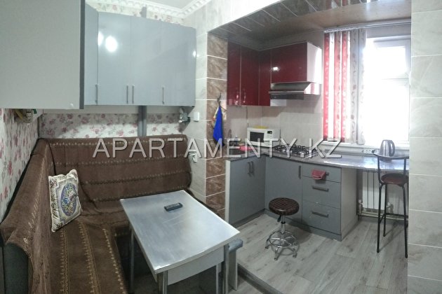 2-room apartment for daily rent in Shymkent