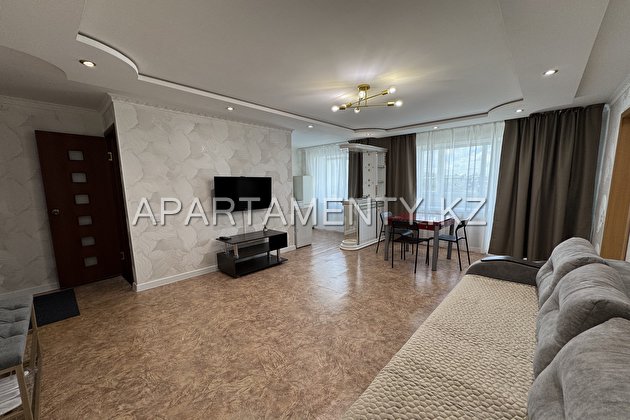 Cozy two-bedroom apartment for daily rent in Pavlo