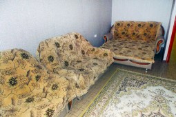 2-bedroom apartment daily