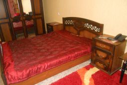 1 bedroom apartment in the center