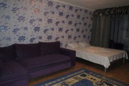 2-bedroom apartment daily