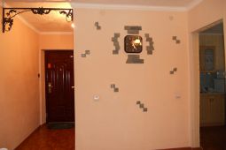 2-bedroom apartment daily