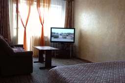 1 bedroom apartment daily