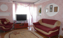 3-room apartment, 107 Borodina street