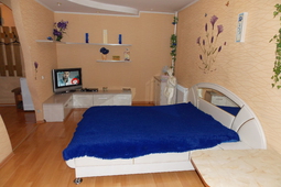 1-комнатная квартира посуточно, пр. Абдирова д. 10