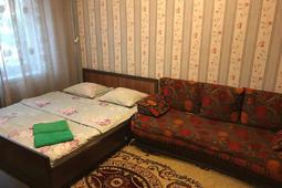 Однокомнатная квартира посуточно в центре Шымкента