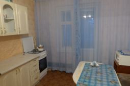 2-bedroom apartment daily