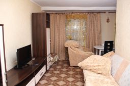 Sty3-room apartment for daily rent, ul. Lobody 31
