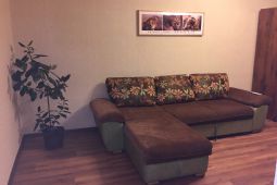 Уютная двухкомнатная квартира в Авангарде