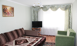 Однокомнатная квартира посуточно, Центр, Уральск