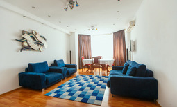 Трехкомнатная квартира посуточно в г. Атырау