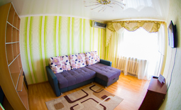 Однокомнатная квартира посуточно  АТЛАНТ