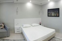 One-bedroom euro-suite per night