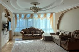 4-комнатная квартира посуточно