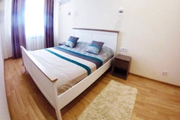 2-room. apartment for rent, st. Husainova, 225