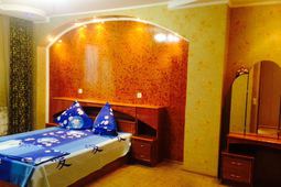 3-ком. квартира посуточно, ул. Абулхаир Хана д.44В