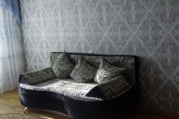 2 комнатная квартира в центре Бурабай