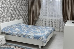 1-комнатная квартира на сутки, ул.Айтеке Би 42