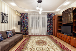 2-комнатная квартира посуточно, Самал-2, д.78