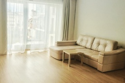 2-room apartment, St. M. Mametova 21