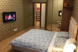 1-комнатные апартаменты посуточно, 11 мкр.