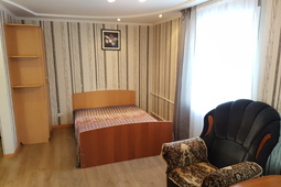 1-room apartment, 105 Zhumabaeva street