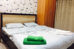 1-комнатная квартира посуточно, Новаторов 6