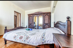 3-комнатная квартира посуточно, 12 мкр.