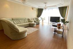 2-комнатные апартаменты посуточно в 10 мкр.