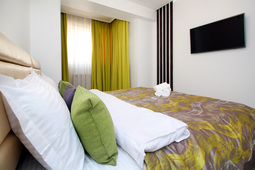 2-комнатная квартира на сутки в Алматы