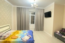 1-комнатная квартира посуточно в 11 мкр.