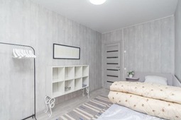 1-комнатная квартира на сутки, 11 мкр