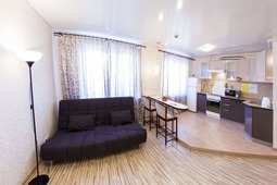 3-комнатная квартира посуточно, Актобе