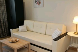 2-комнатные апартаменты посуточно, Батыс 2