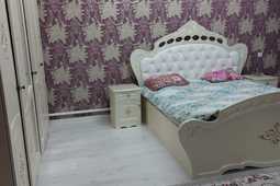 2-комнатная квартира посуточно, Авангард 2