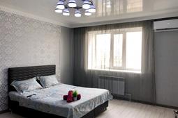 1-комнатные апартаменты посуточно, Батыс 2